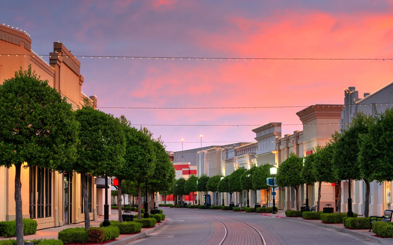 A Long Island retail strip